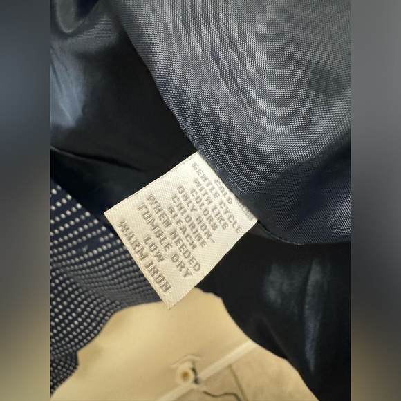 Rafaella Blue and White Polka Dot Striped Blazer Size 10 Excellent Condition - Picture 7 of 9